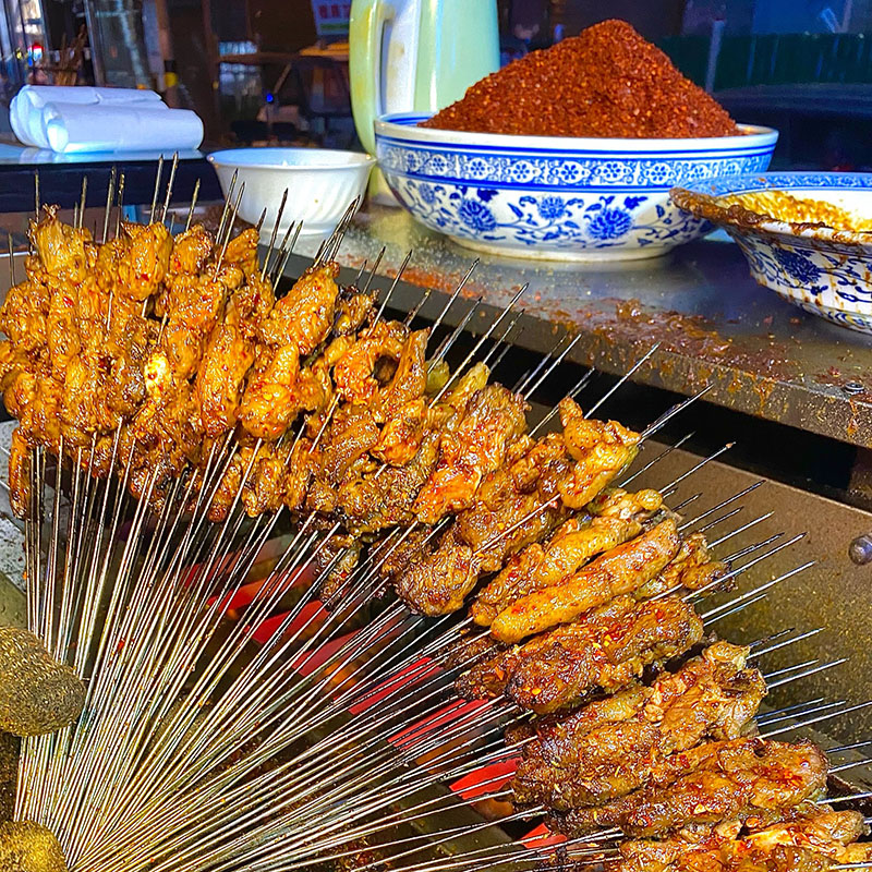 Late Afternoon / Evening (5:30 PM onwards): The Muslim Quarter & Bell Tower