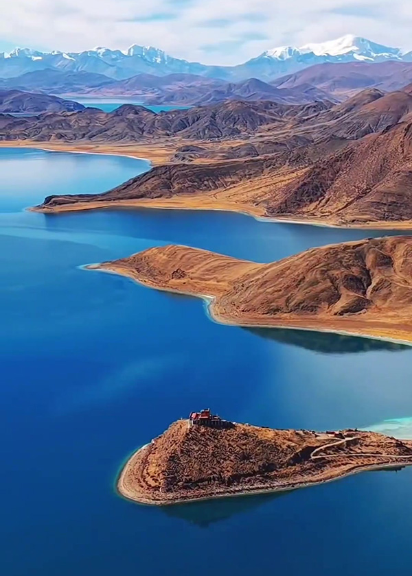 Day 3 Lhasa drive to Gyantse (B/L/D)