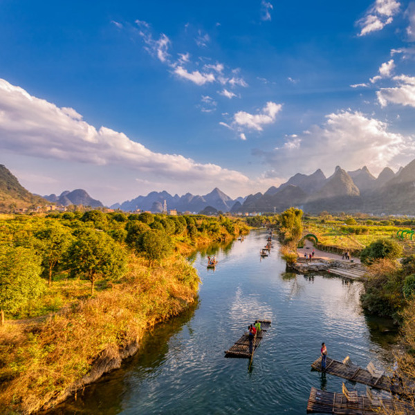 Guilin to Yangshuo One-Day Tour: Karst Scenery & Local Life Experience